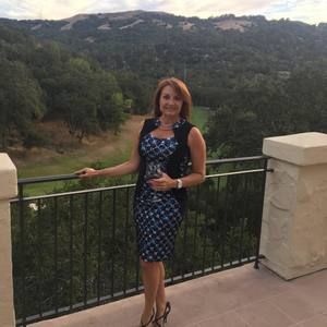 Meet your Posher, Danika